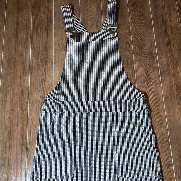 Hollister Denim - Hollister Grey peplum overalls